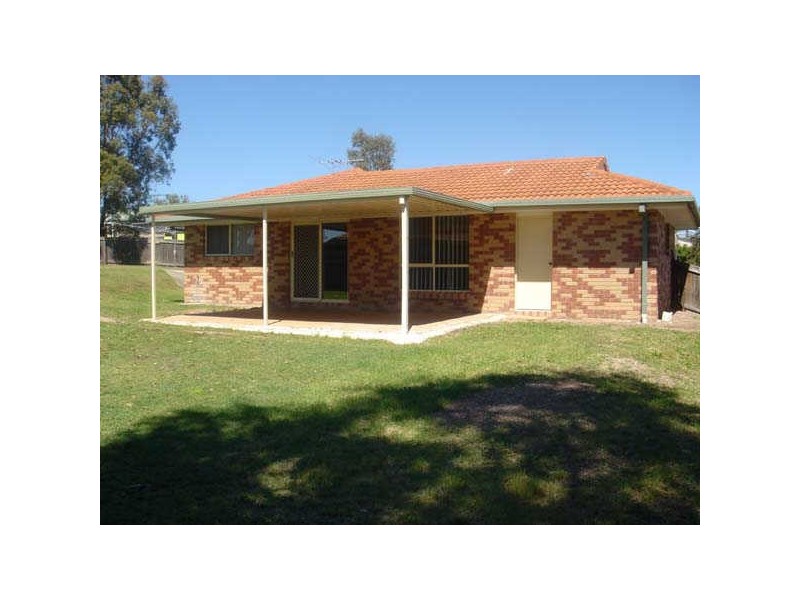 5 Leigh Place, Edens Landing QLD 4207