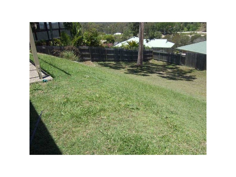 85 Overland Drive, Edens Landing QLD 4207