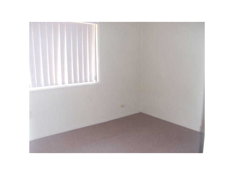 2/50 Castile Cr, Edens Landing QLD 4207