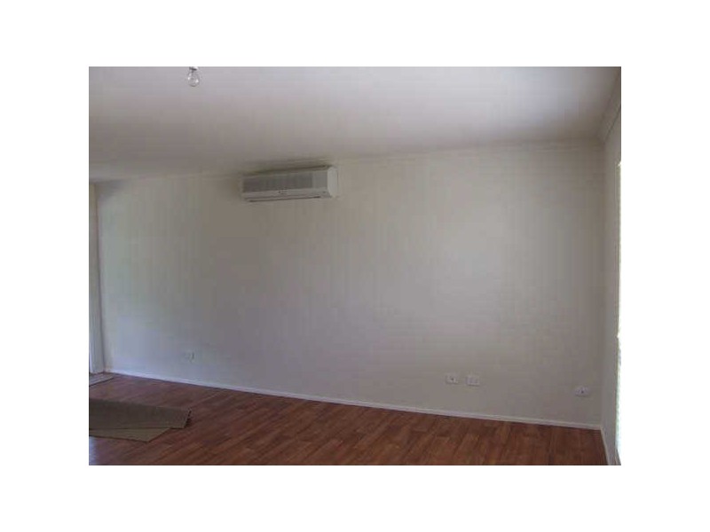 6 Galway Court, Eagleby QLD 4207