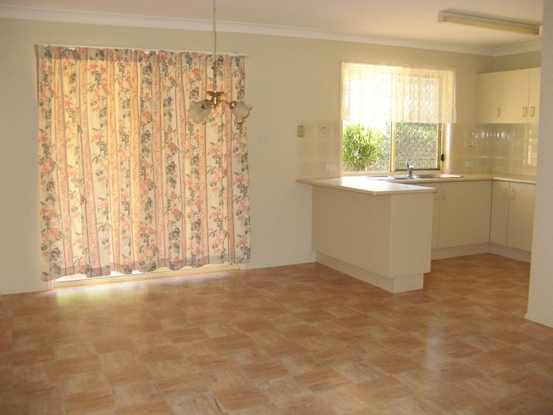9 Kummara Rd, Edens Landing QLD 4207