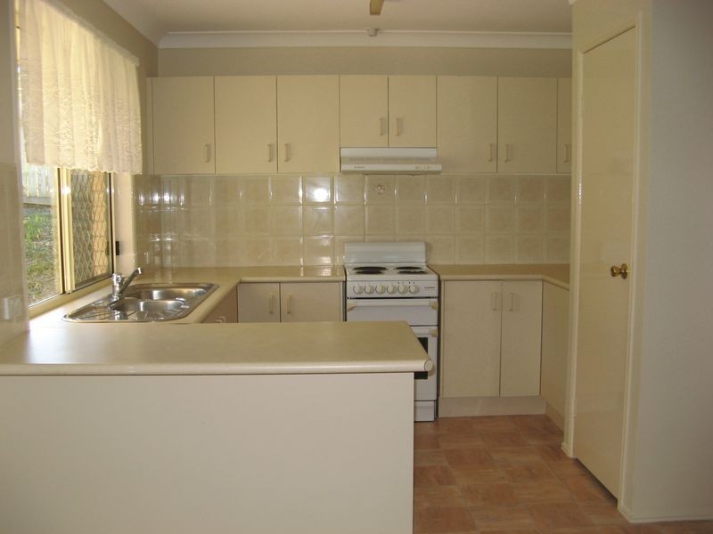 9 Kummara Rd, Edens Landing QLD 4207