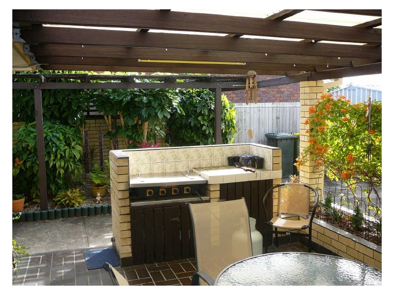 12 Vermont Cr, Mount Warren Park QLD 4207