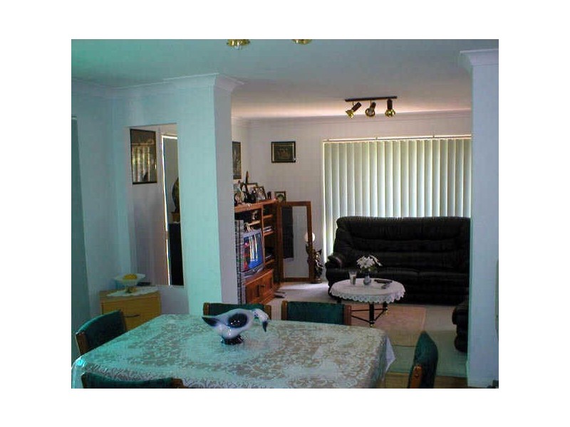 Edens Landing QLD 4207