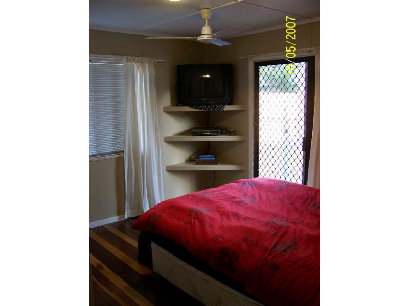 17 Carl Lane, North Ipswich QLD 4305