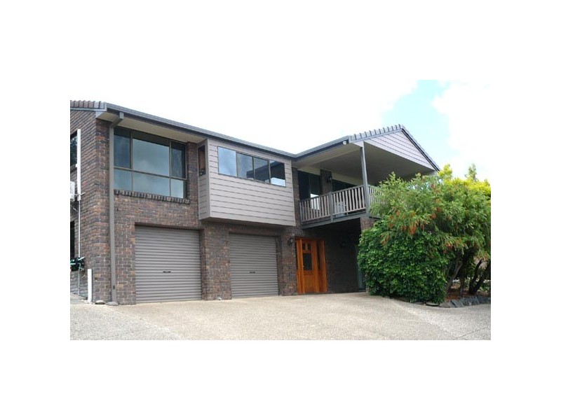 5 Paisley Crt, Mount Warren Park QLD 4207