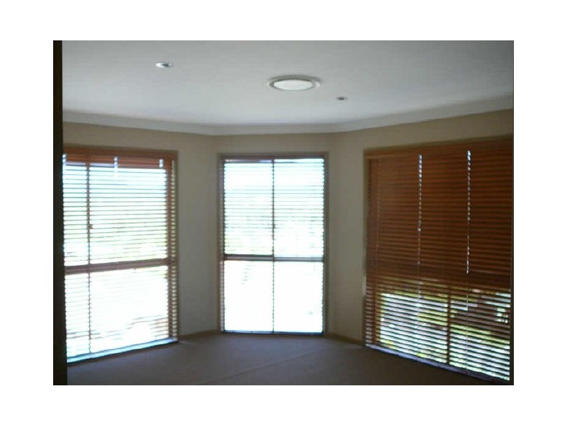 Mount Warren Park QLD 4207