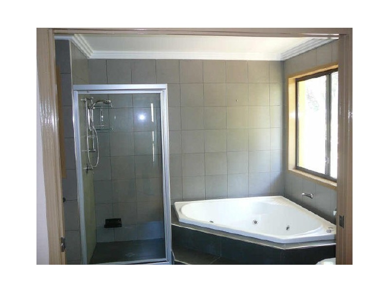 Mount Warren Park QLD 4207