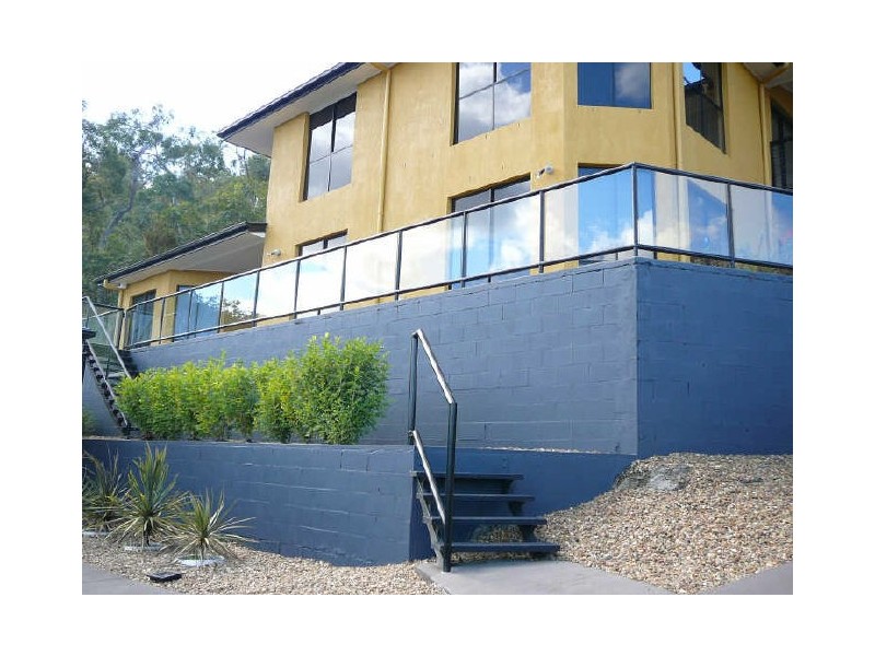 Mount Warren Park QLD 4207