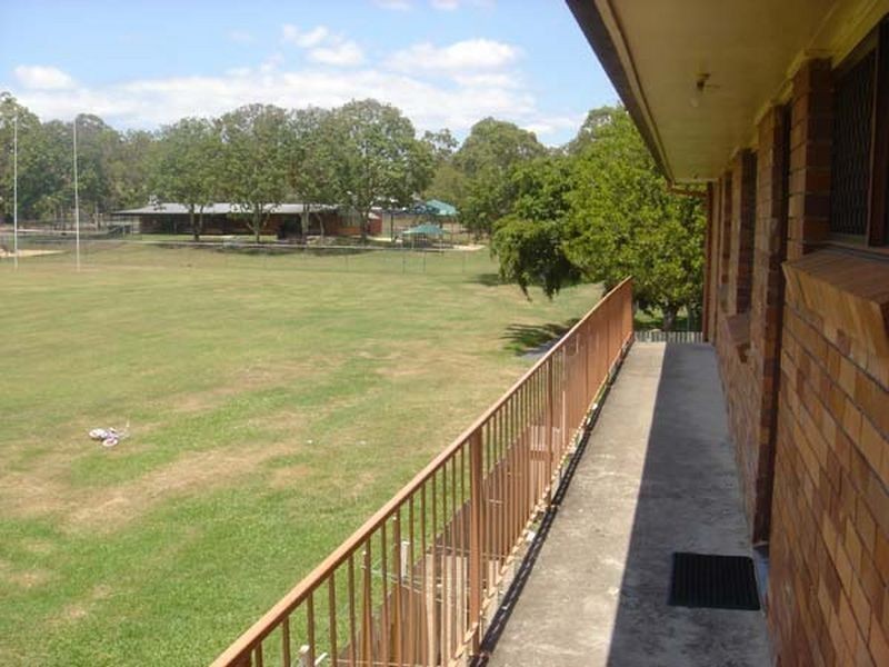 4/6A Cowper Ave, Eagleby QLD 4207