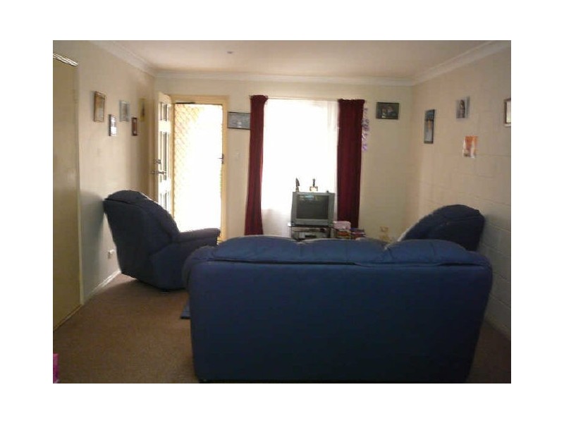 2/18 Cotswold St, Mount Warren Park QLD 4207