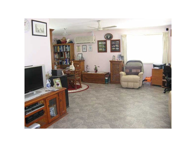 47 Kaiser Dr, Windaroo QLD 4207