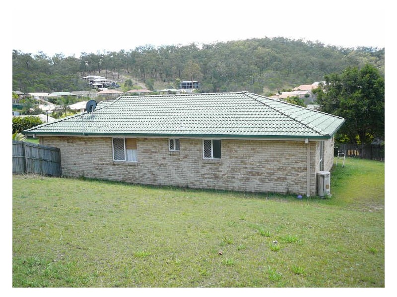 6 Kerwin Ct, Mount Warren Park QLD 4207