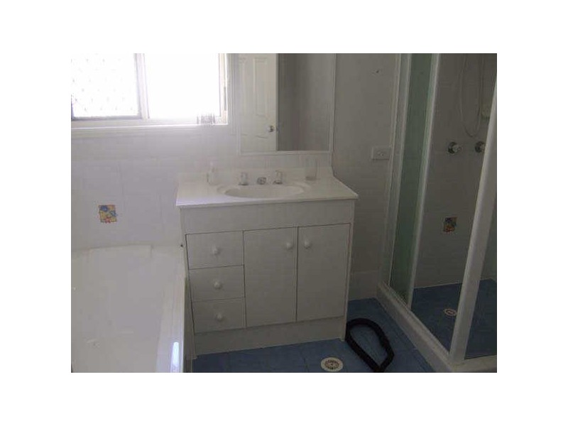 45 Chatfield St, Edens Landing QLD 4207