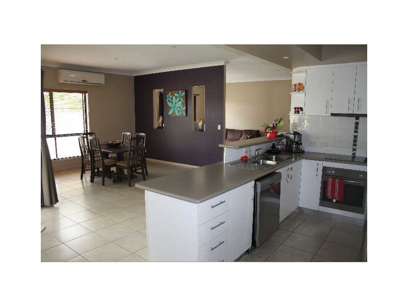 32 Osprey Dr, Jacobs Well QLD 4208