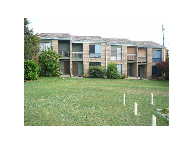 6/3 Guinevere Crt, Bethania QLD 4205