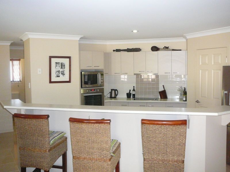 8 Vernon Pl, Edens Landing QLD 4207