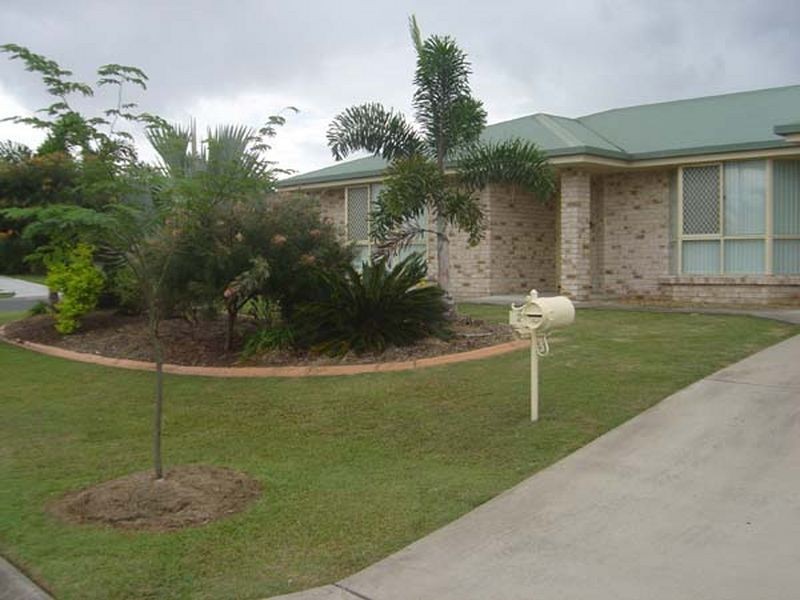 2 Rajang St, Tanah Merah QLD 4128