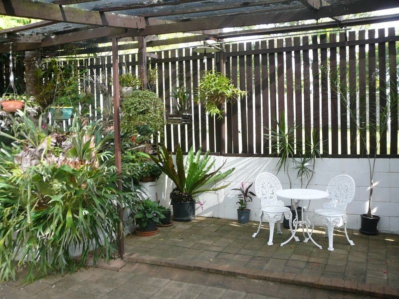 18 Grove Rd, Holmview QLD 4207