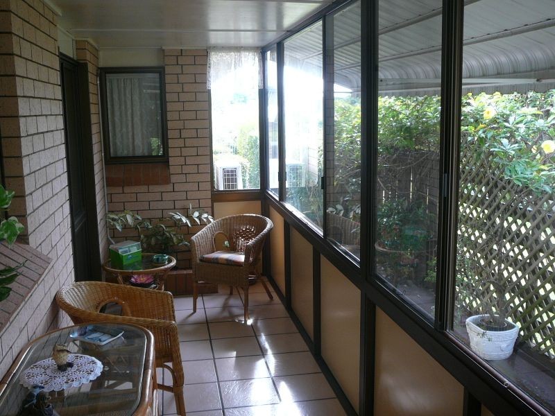 18 Grove Rd, Holmview QLD 4207