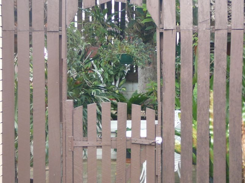 18 Grove Rd, Holmview QLD 4207