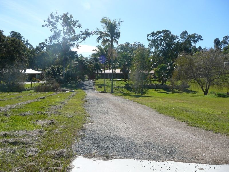 13 Castile Cr, Holmview QLD 4207