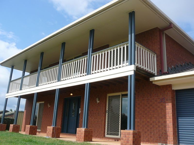 13 Arup Tce, Edens Landing QLD 4207