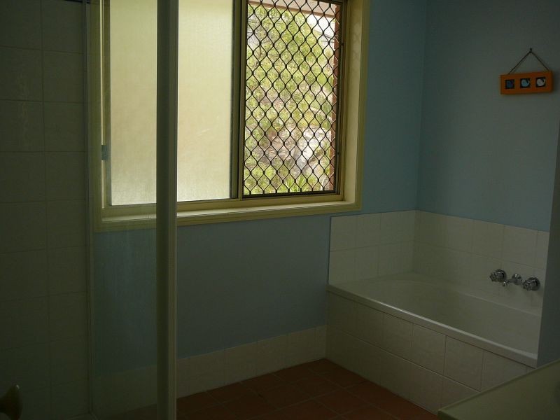 13 Arup Tce, Edens Landing QLD 4207