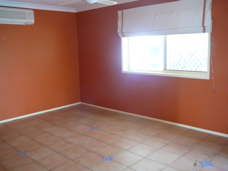 13 Arup Tce, Edens Landing QLD 4207