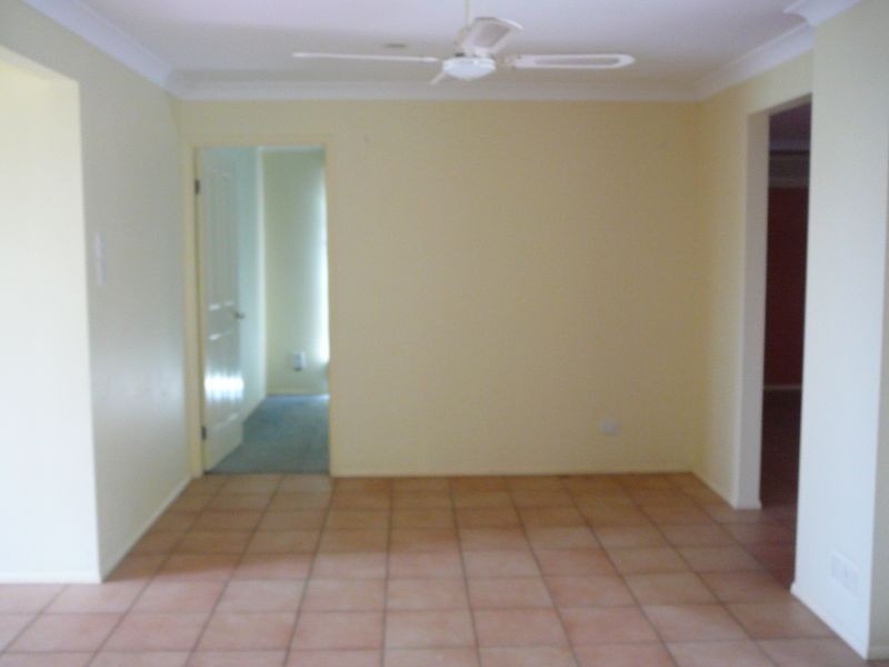 13 Arup Tce, Edens Landing QLD 4207