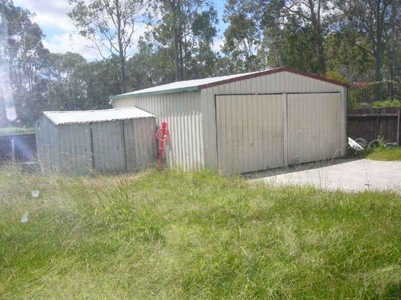 40 Sharon Dr, Eagleby QLD 4207