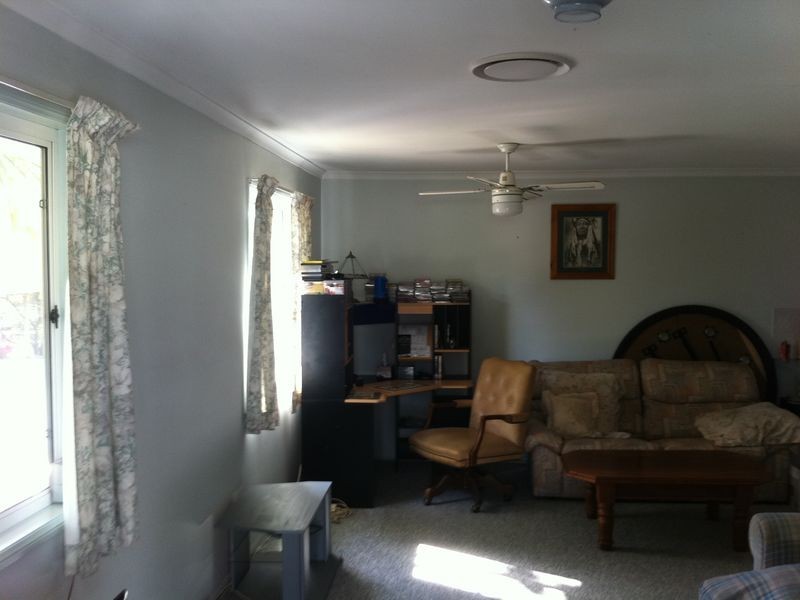 6 Cedar dr, Stapylton QLD 4207