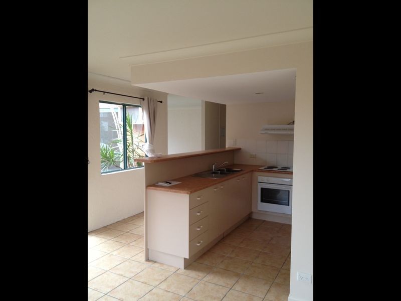 13/61 Harburg Dr, Beenleigh QLD 4207