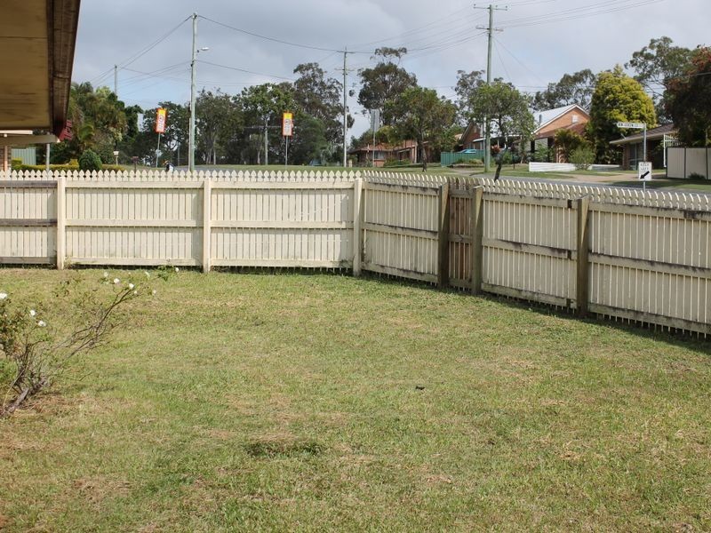 95 Mt Warren Blvd, Mount Warren Park QLD 4207