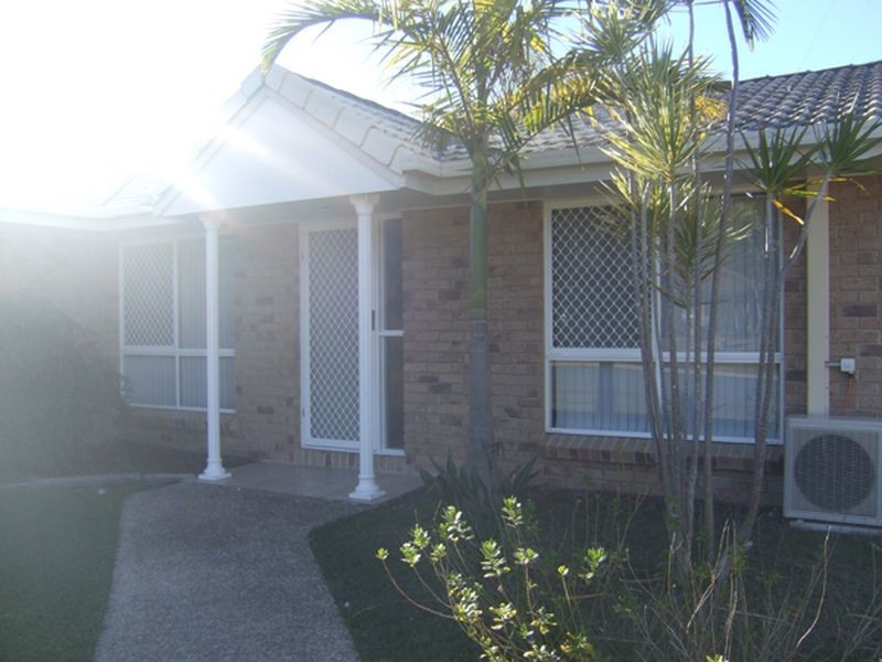 3 Rae Crt, Mount Warren Park QLD 4207