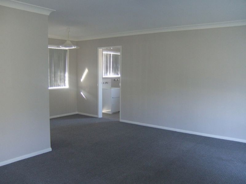 3 Rae Crt, Mount Warren Park QLD 4207