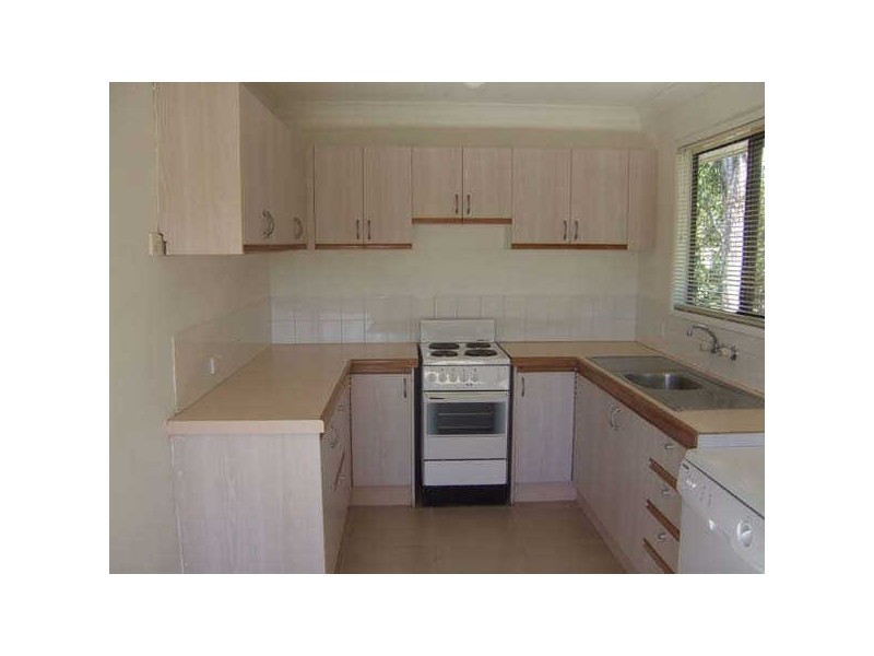 170 Holmview Rd, Holmview QLD 4207