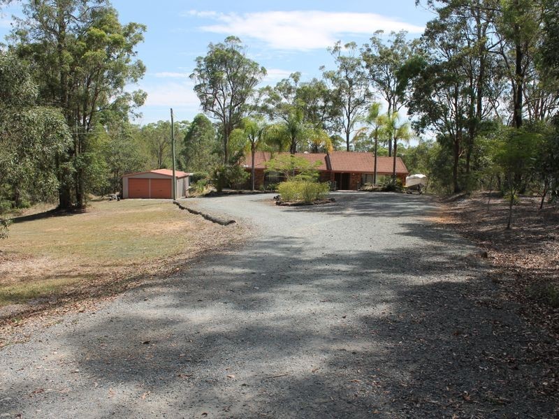 81 Sheree Ct, Buccan QLD 4207