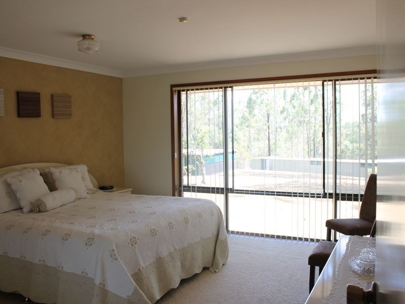 81 Sheree Ct, Buccan QLD 4207