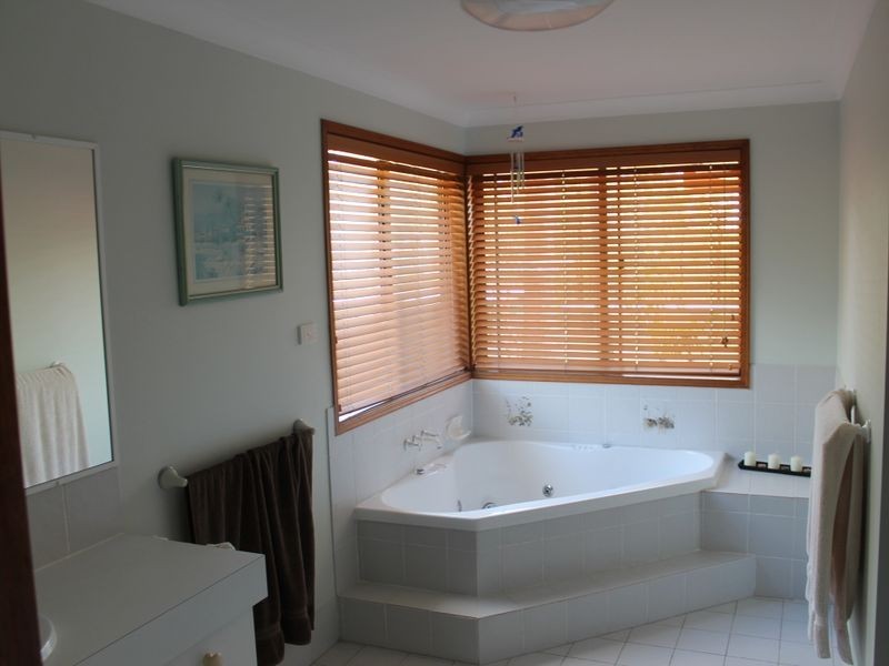 81 Sheree Ct, Buccan QLD 4207