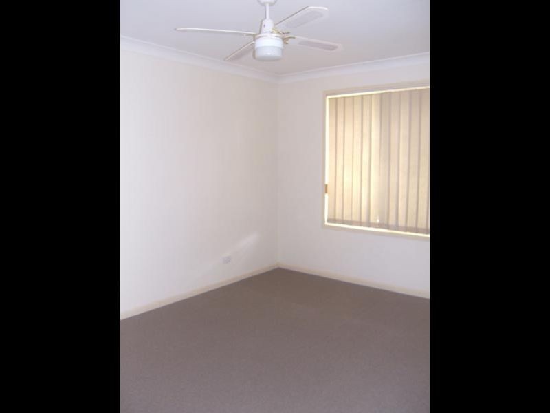 3 Tokai Court, Edens Landing QLD 4207