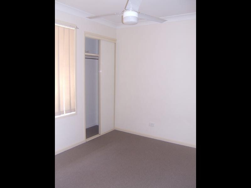 3 Tokai Court, Edens Landing QLD 4207