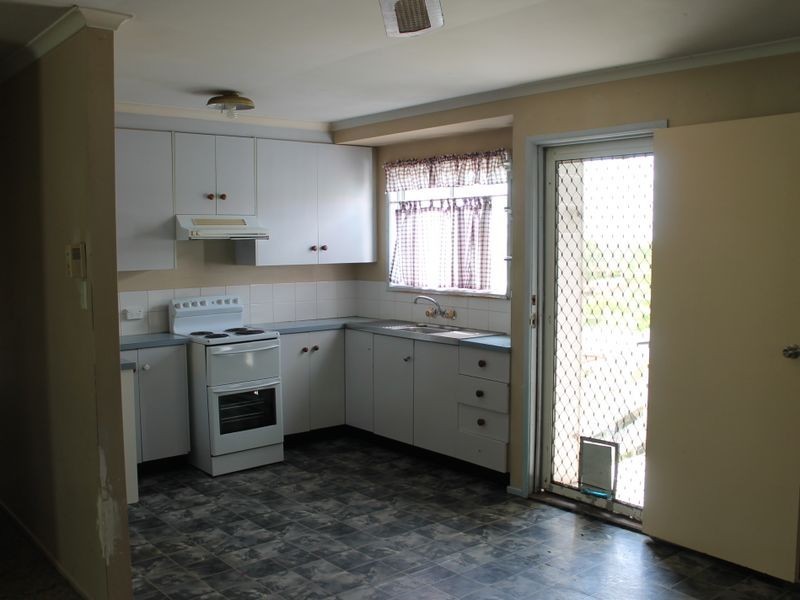 5 Tallagandra Road, Beenleigh QLD 4207