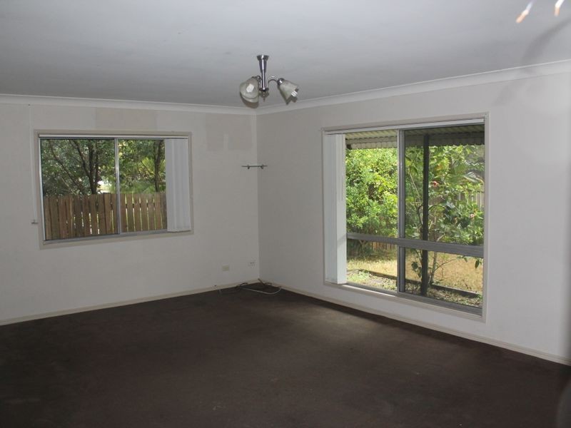 11 Crest Street, Beenleigh QLD 4207