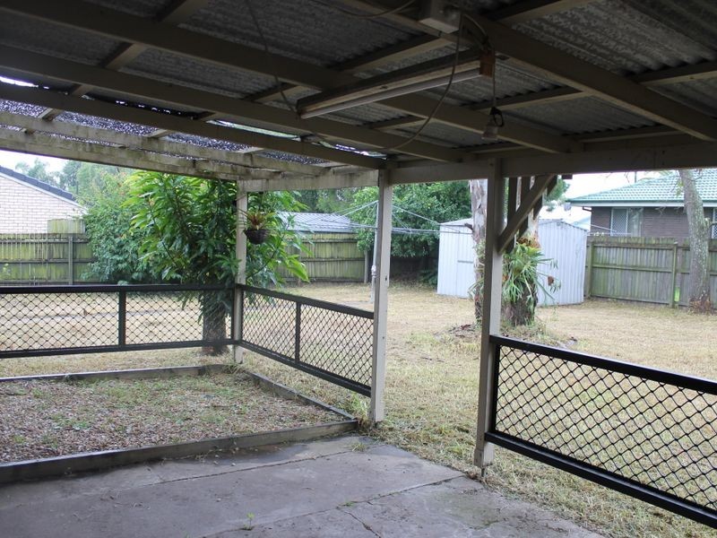 11 Crest Street, Beenleigh QLD 4207