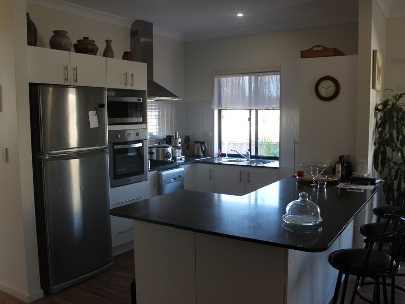 29/42 Quinzeh Creek Rd, Logan Village QLD 4207
