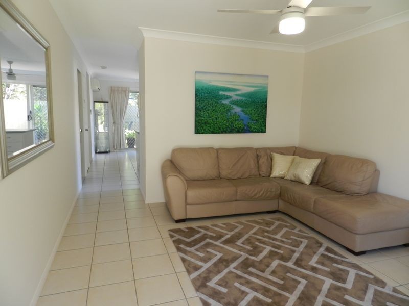 4/95 River Hills Rd, Eagleby QLD 4207