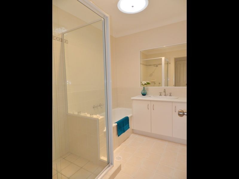 4/95 River Hills Rd, Eagleby QLD 4207