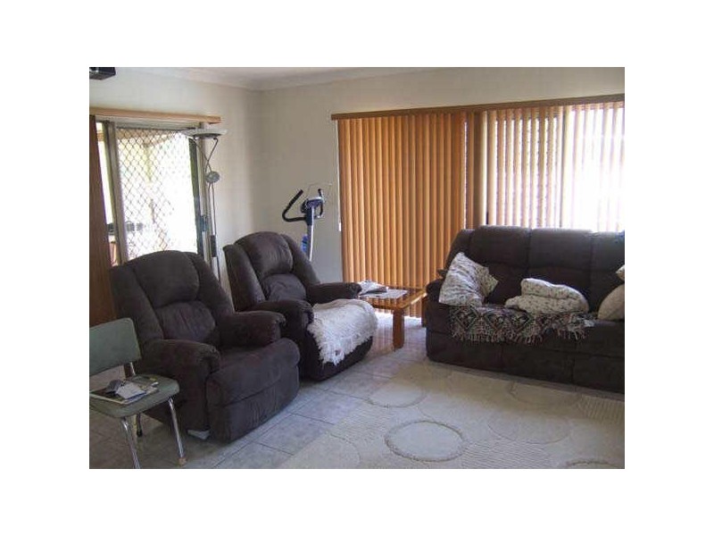 39 Yvonne Cres, Mount Warren Park QLD 4207