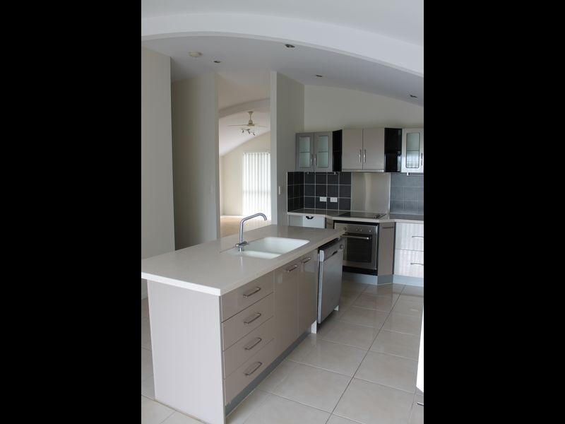 65 Lehmans Rd, Beenleigh QLD 4207